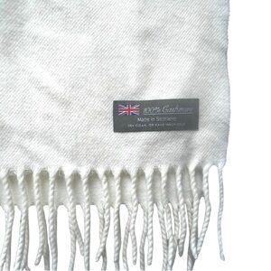100% Cashmere Cream Off White Soft Fringed Scarf 65" Length Made in Scotland